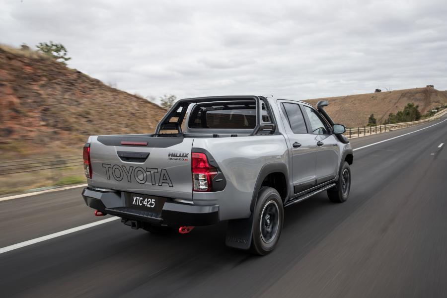  Toyota Hilux Rugged X Double Cab 2018 года  (AU) (фото 27 из 46)